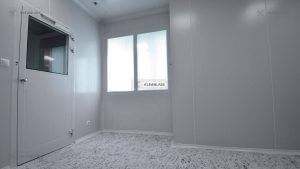 GMP-compliant-clean-room-door
