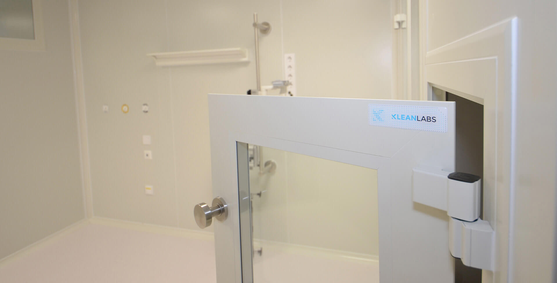 Introducing the KleanLabs refrigerated pass through box for clean rooms