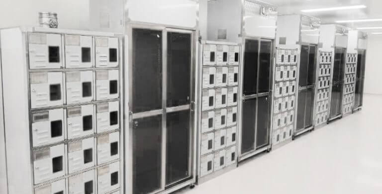 Overview on clean room storage options & cabinets