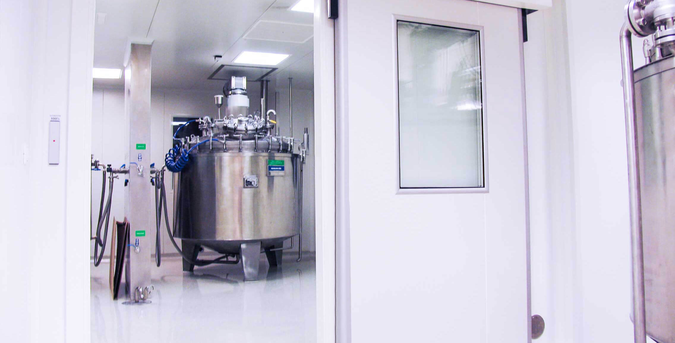 Why choose an automatic sliding clean room door
